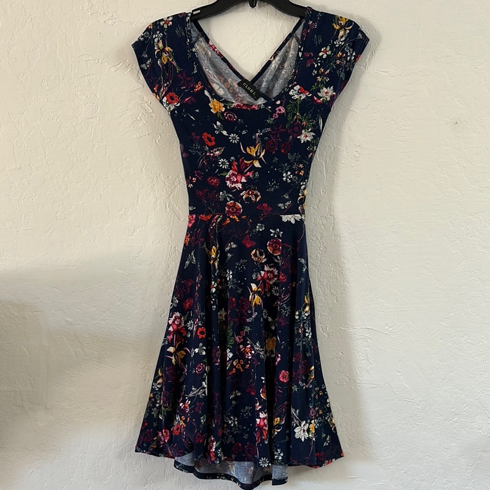 Club‎ L London Blue Flutter Sleeve Mini Dress